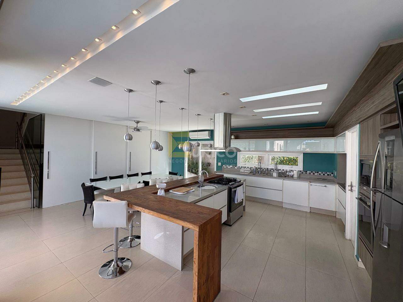 Casa em condomínio à venda no Vista Alegre em Vinhedo/SP: COZINHA