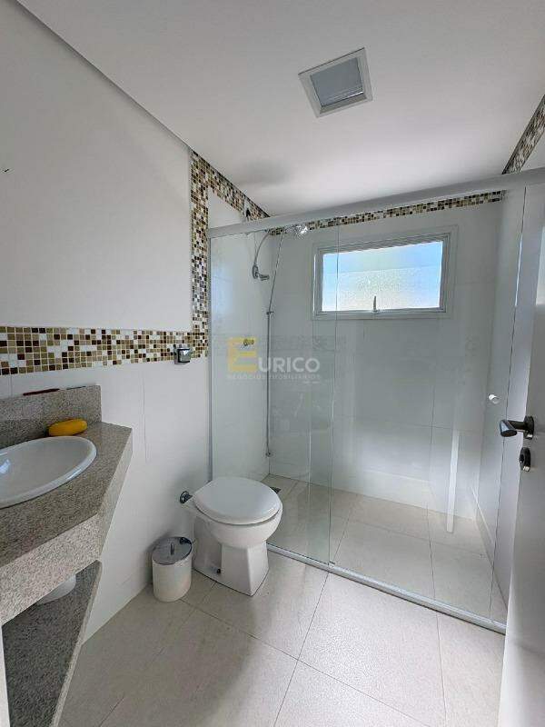 Casa em condomínio à venda no Vista Alegre em Vinhedo/SP: BANHEIRO DE EMPREGADO