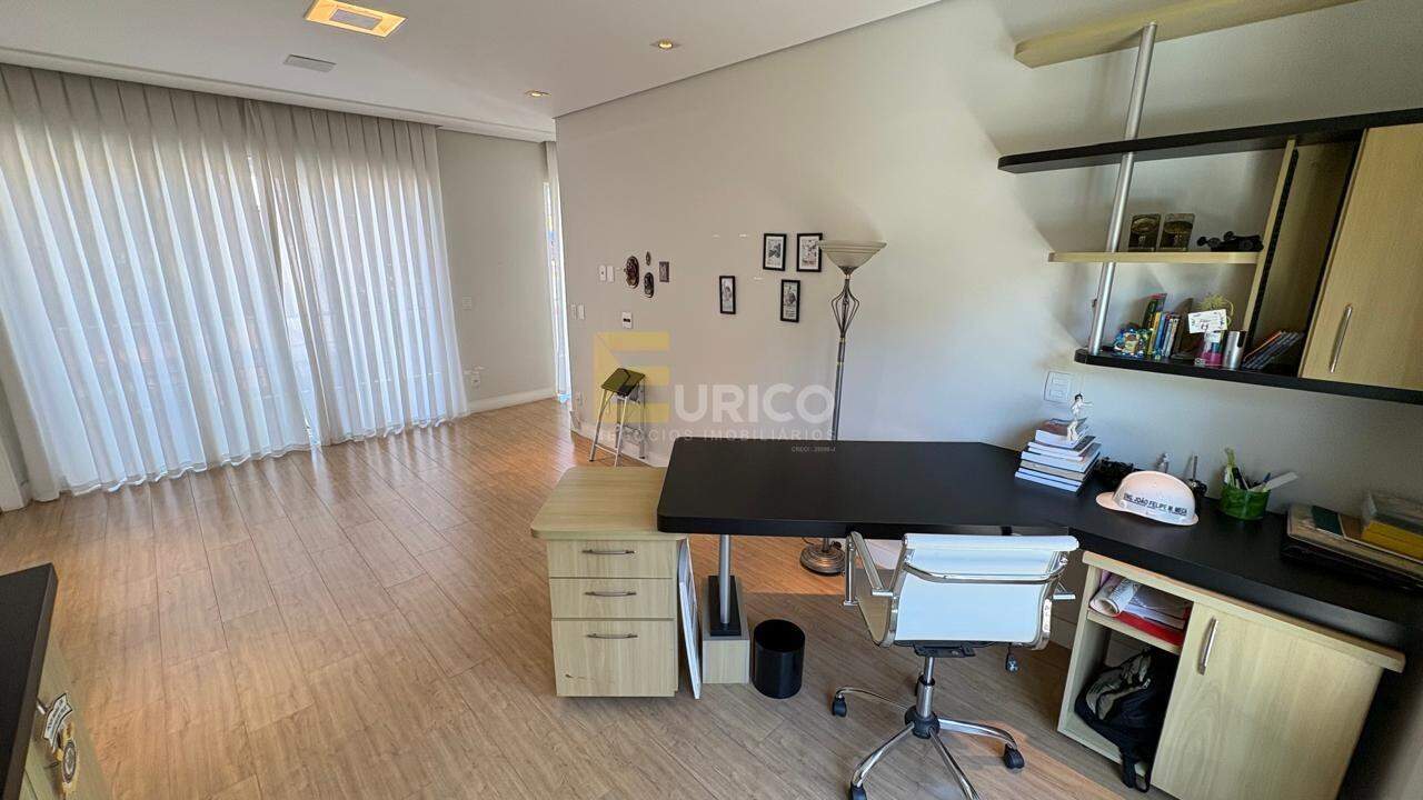 Casa em condomínio à venda no Vista Alegre em Vinhedo/SP: ESCRITÓRIO