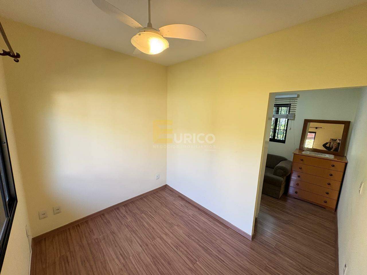 Casa em condomínio à venda no Condomínio Vista Alegre - Sede em Vinhedo/SP: 