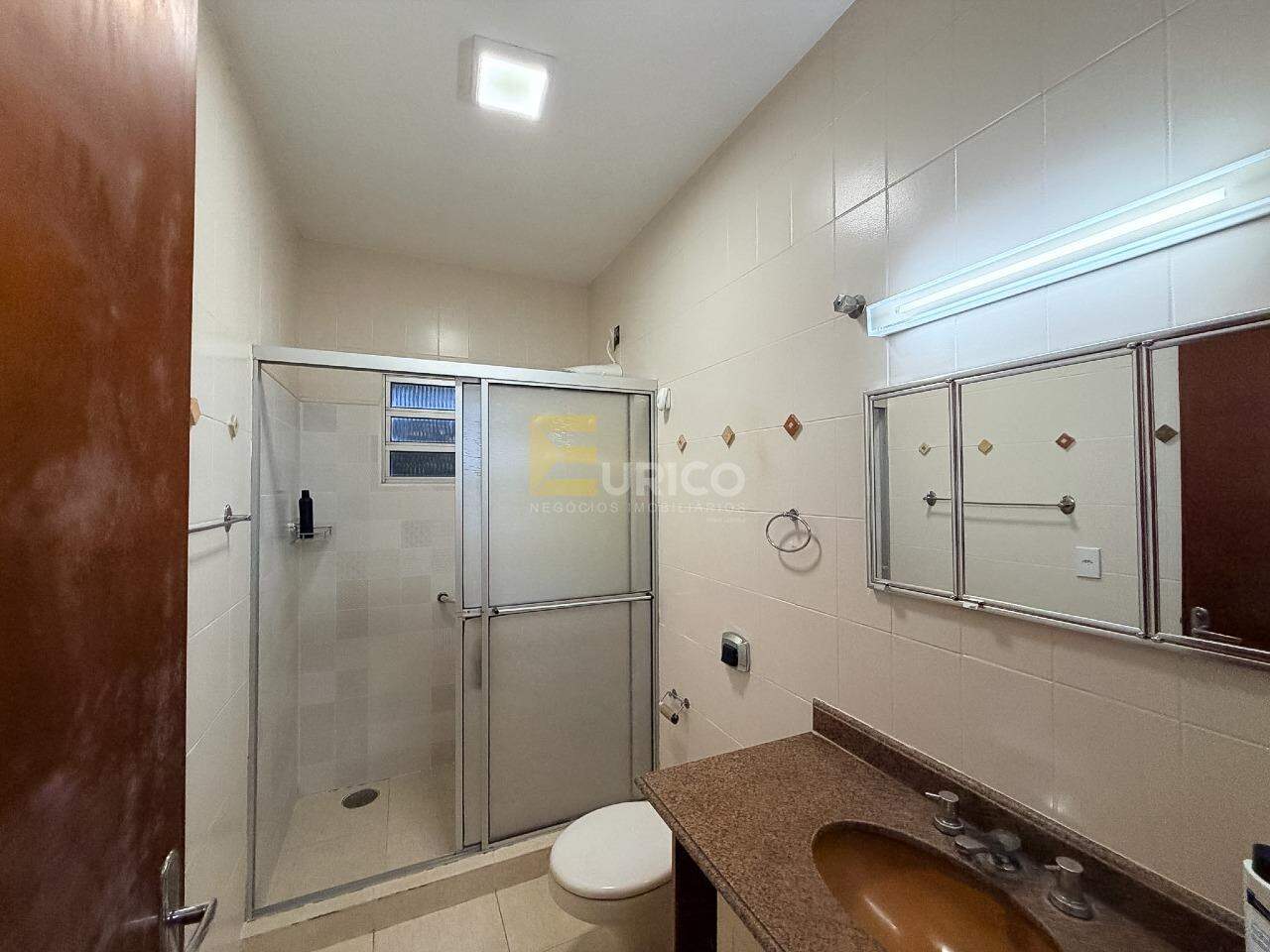 Casa em condomínio à venda no Condomínio Vista Alegre - Sede em Vinhedo/SP: 