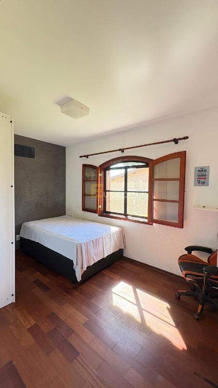 Casa em condomínio à venda no Condomínio Vista Alegre - Sede em Vinhedo/SP: 