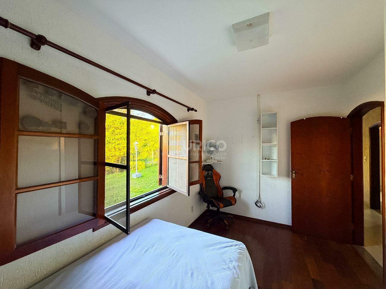 Casa em condomínio à venda no Condomínio Vista Alegre - Sede em Vinhedo/SP: 