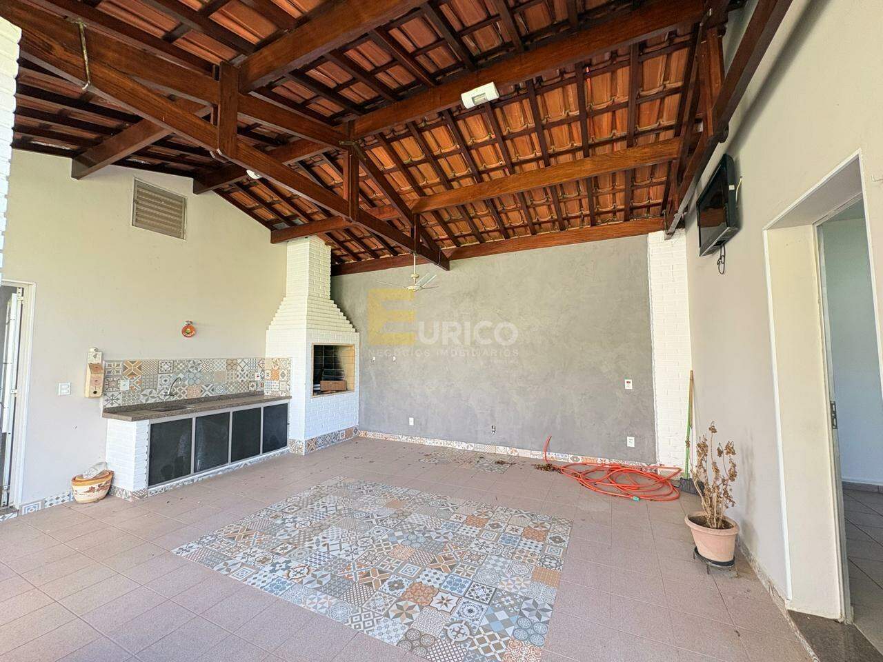 Casa em condomínio à venda no Condomínio Vista Alegre - Sede em Vinhedo/SP: 