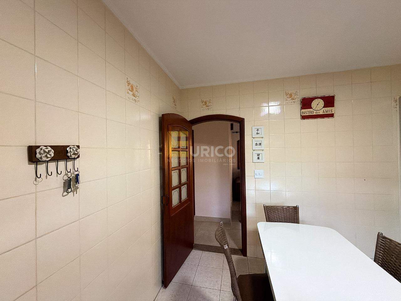 Casa em condomínio à venda no Condomínio Vista Alegre - Sede em Vinhedo/SP: 
