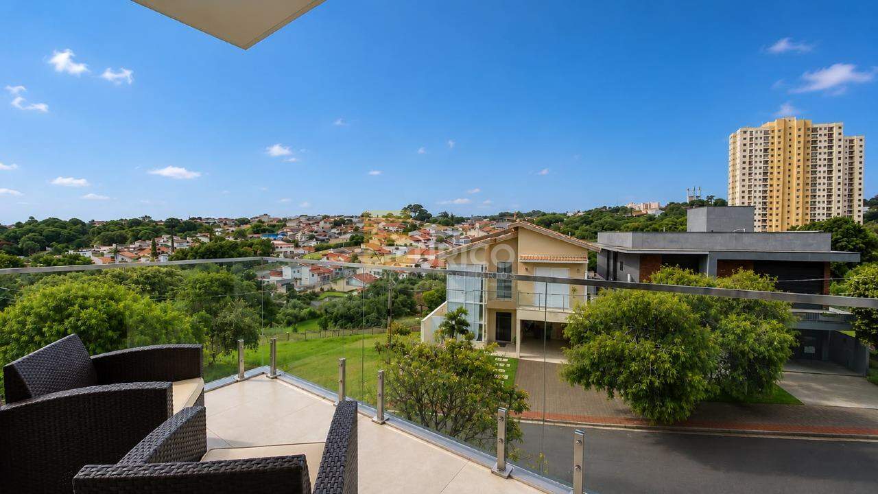 Casa em condomínio à venda no Condomínio Cedros do Libano em Valinhos/SP: