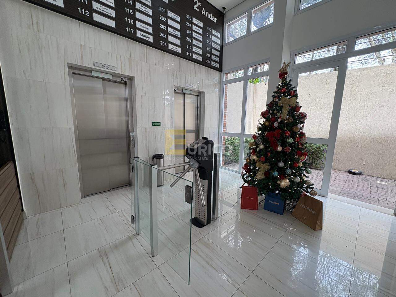 Sala à venda no Nova Vinhedo em Vinhedo/SP: 
