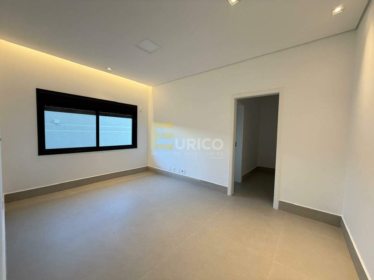 Casa em condomínio à venda no Condomínio Canto Del Bosco em Valinhos/SP: 