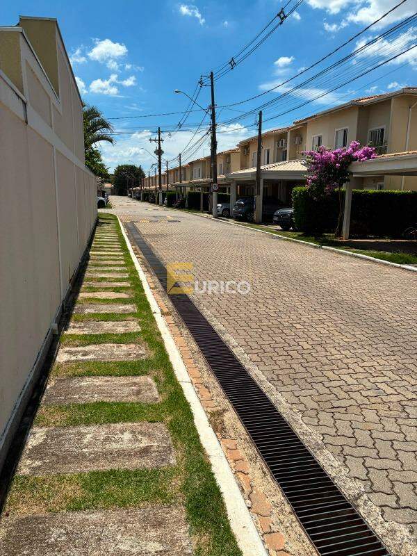Casa em condomínio à venda no Bairro da Vossoroca em Sorocaba/SP: 