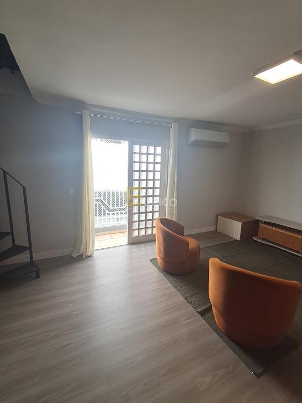 Cobertura à venda no Vila Planalto em Vinhedo/SP: Sala