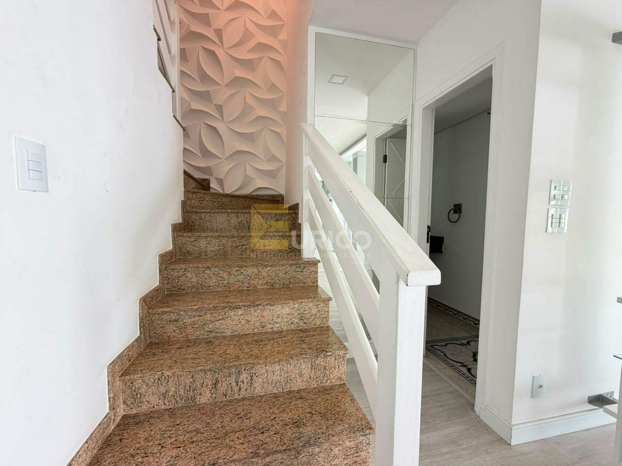 Casa em condomínio para aluguel no Condomínio Residencial São Joaquim em Valinhos/SP:
