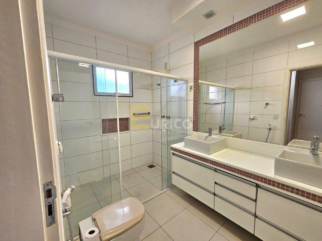 Casa em condomínio à venda no Condomínio Zurich Dorf em Valinhos/SP: 