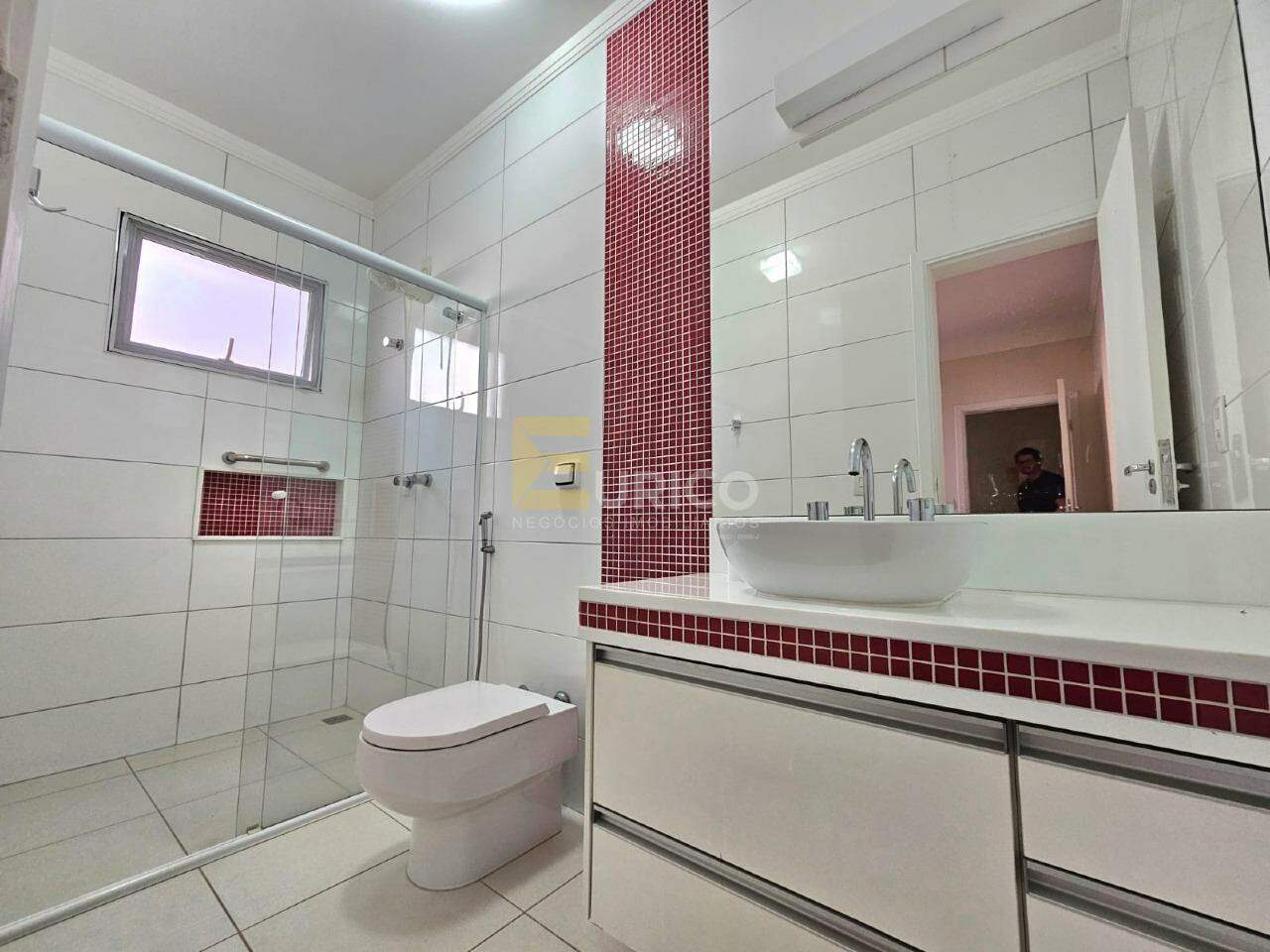 Casa em condomínio à venda no Condomínio Zurich Dorf em Valinhos/SP: 
