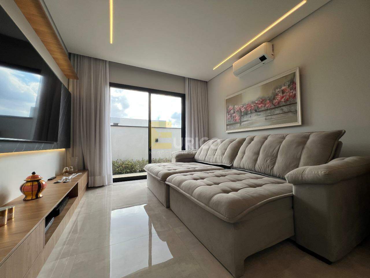 Casa em condomínio à venda no Condomínio Residencial Querência em Valinhos/SP: 