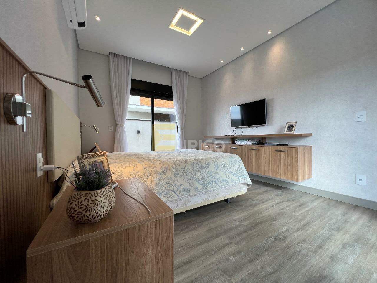 Casa em condomínio à venda no Condomínio Residencial Querência em Valinhos/SP: 