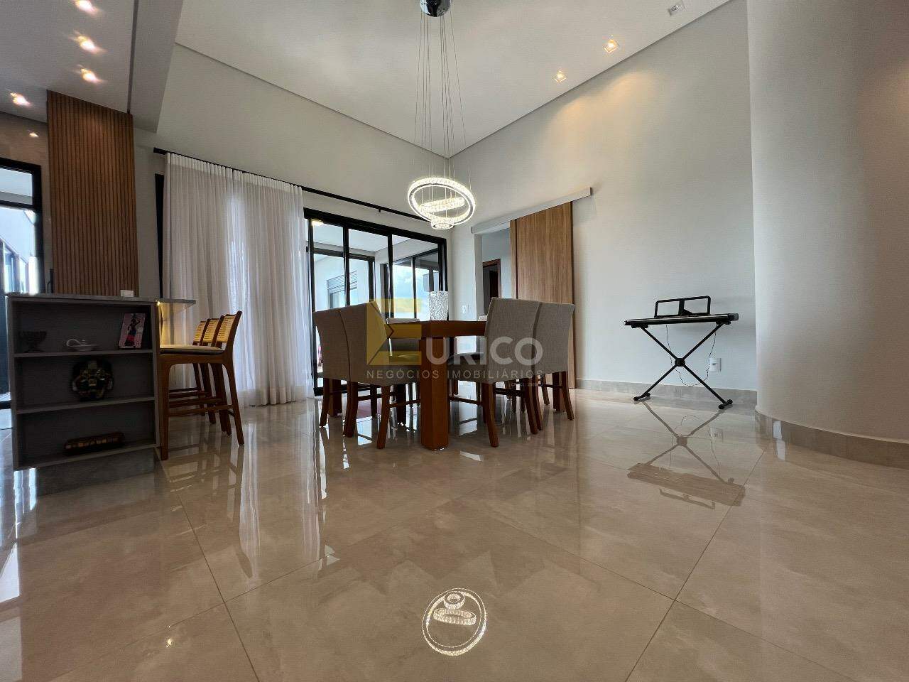 Casa em condomínio à venda no Condomínio Residencial Querência em Valinhos/SP: 