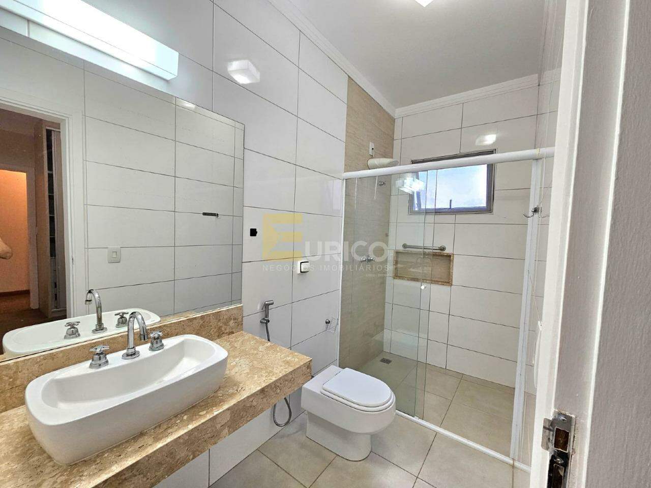 Casa em condomínio para aluguel no Condomínio Zurich Dorf em Valinhos/SP: