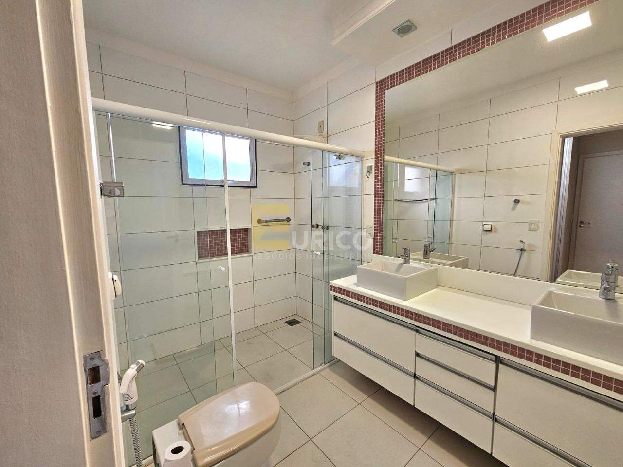 Casa em condomínio para aluguel no Condomínio Zurich Dorf em Valinhos/SP: