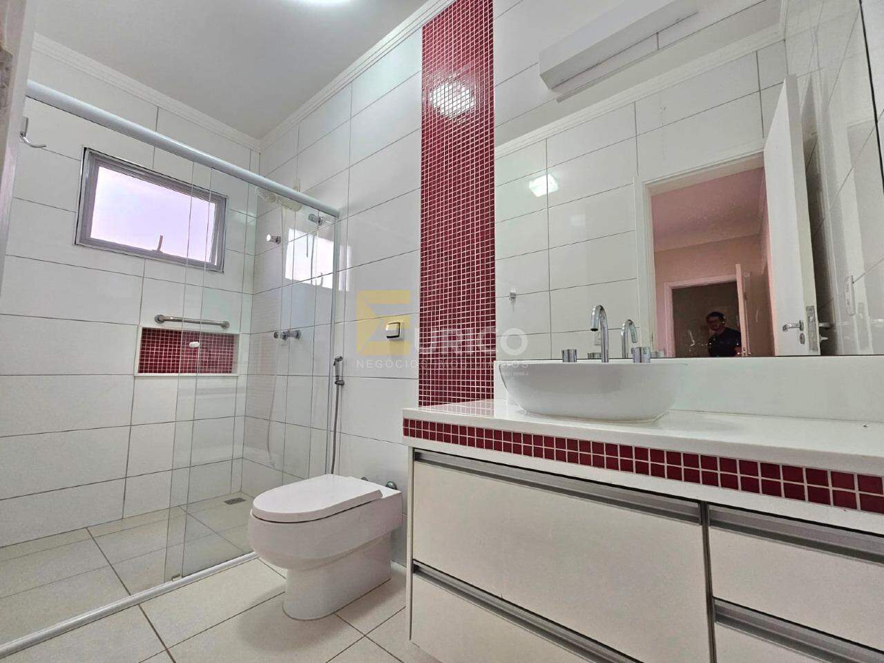 Casa em condomínio para aluguel no Condomínio Zurich Dorf em Valinhos/SP: