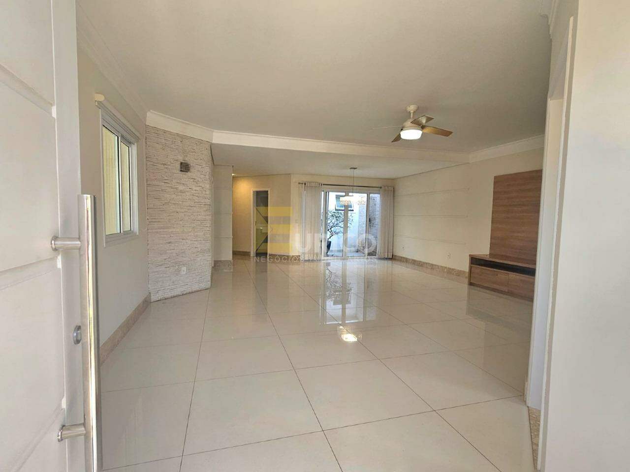 Casa em condomínio para aluguel no Condomínio Zurich Dorf em Valinhos/SP: 
