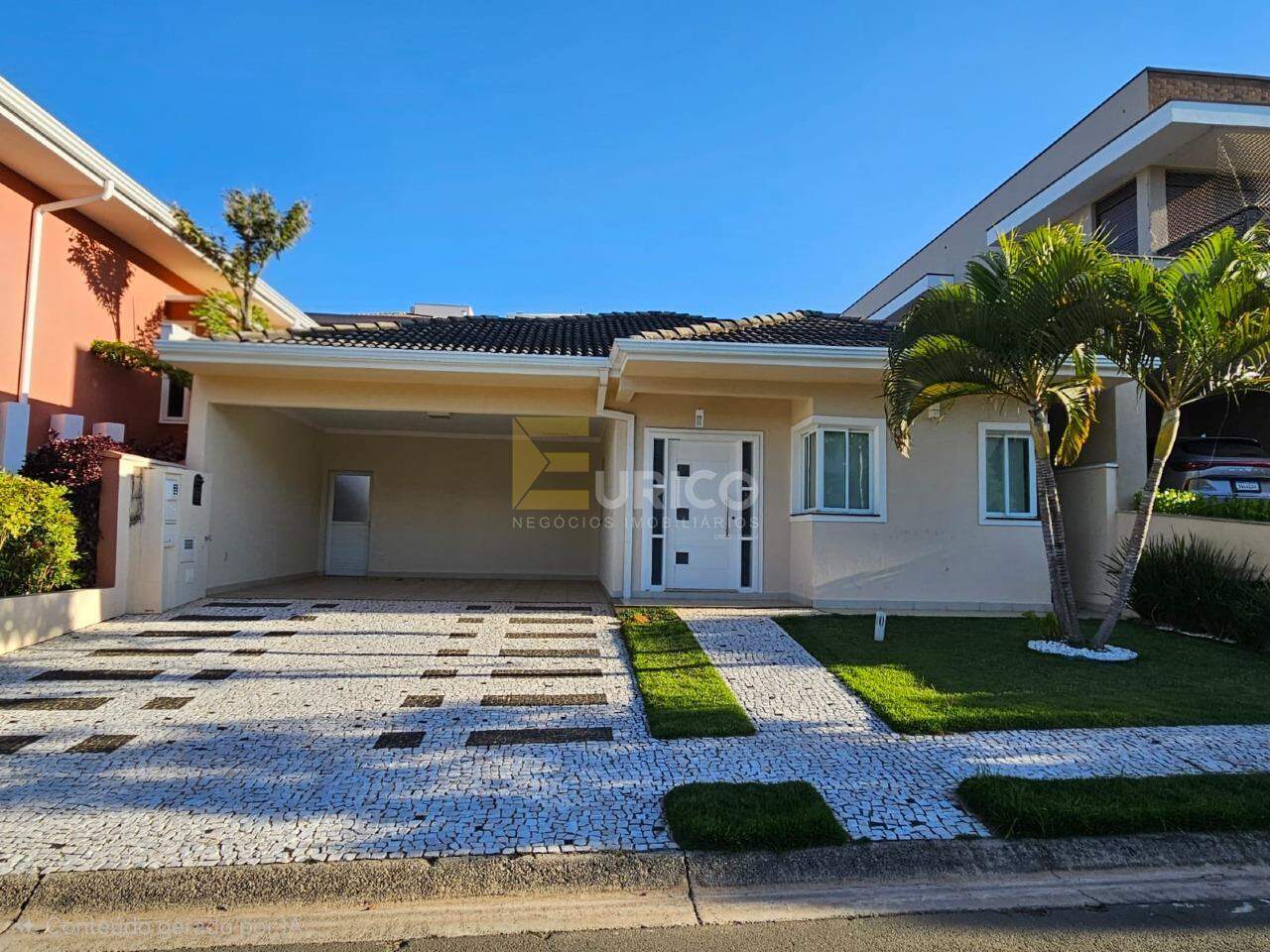 Casa em condomínio para aluguel no Condomínio Zurich Dorf em Valinhos/SP: 
