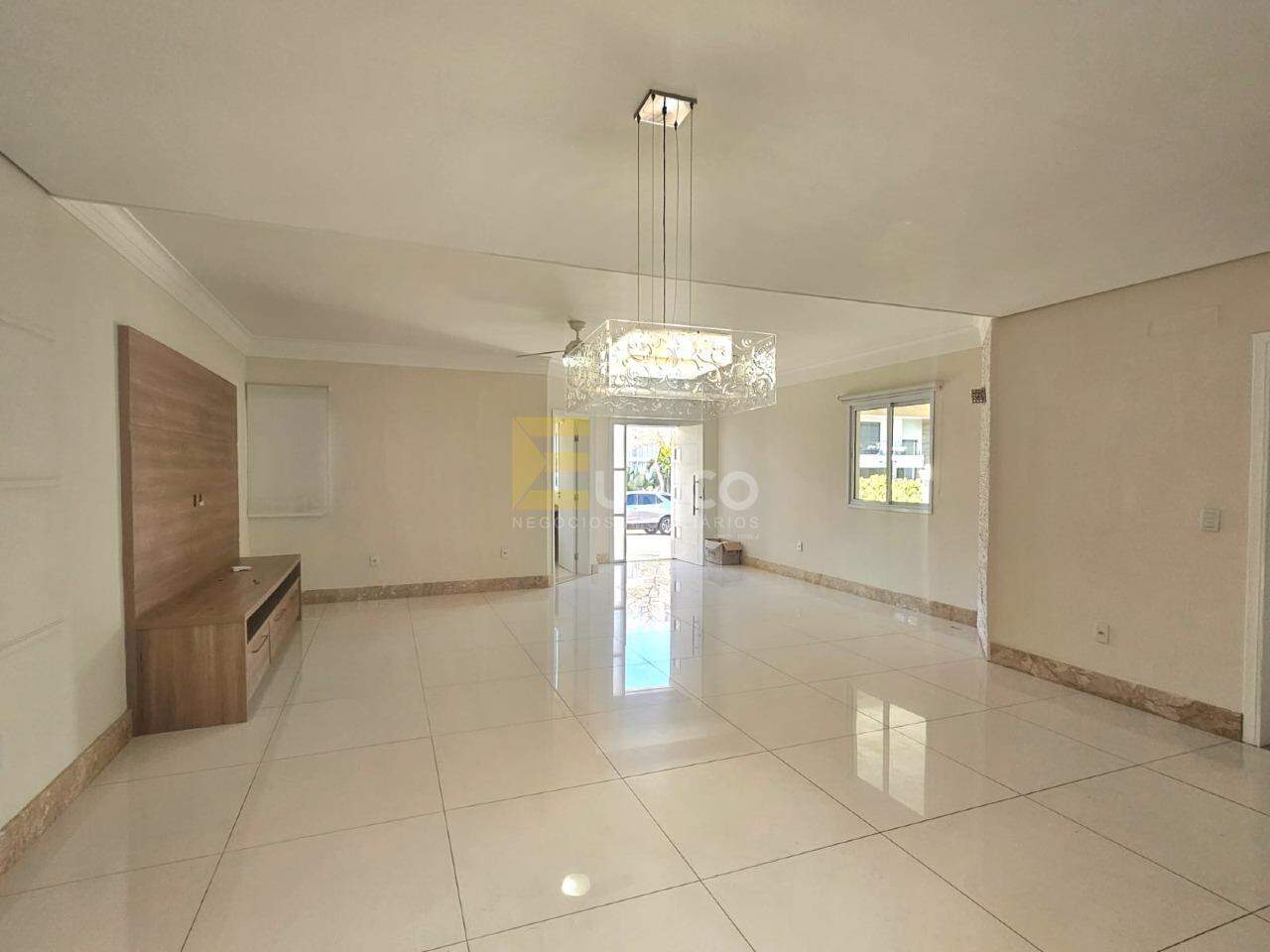 Casa em condomínio para aluguel no Condomínio Zurich Dorf em Valinhos/SP: