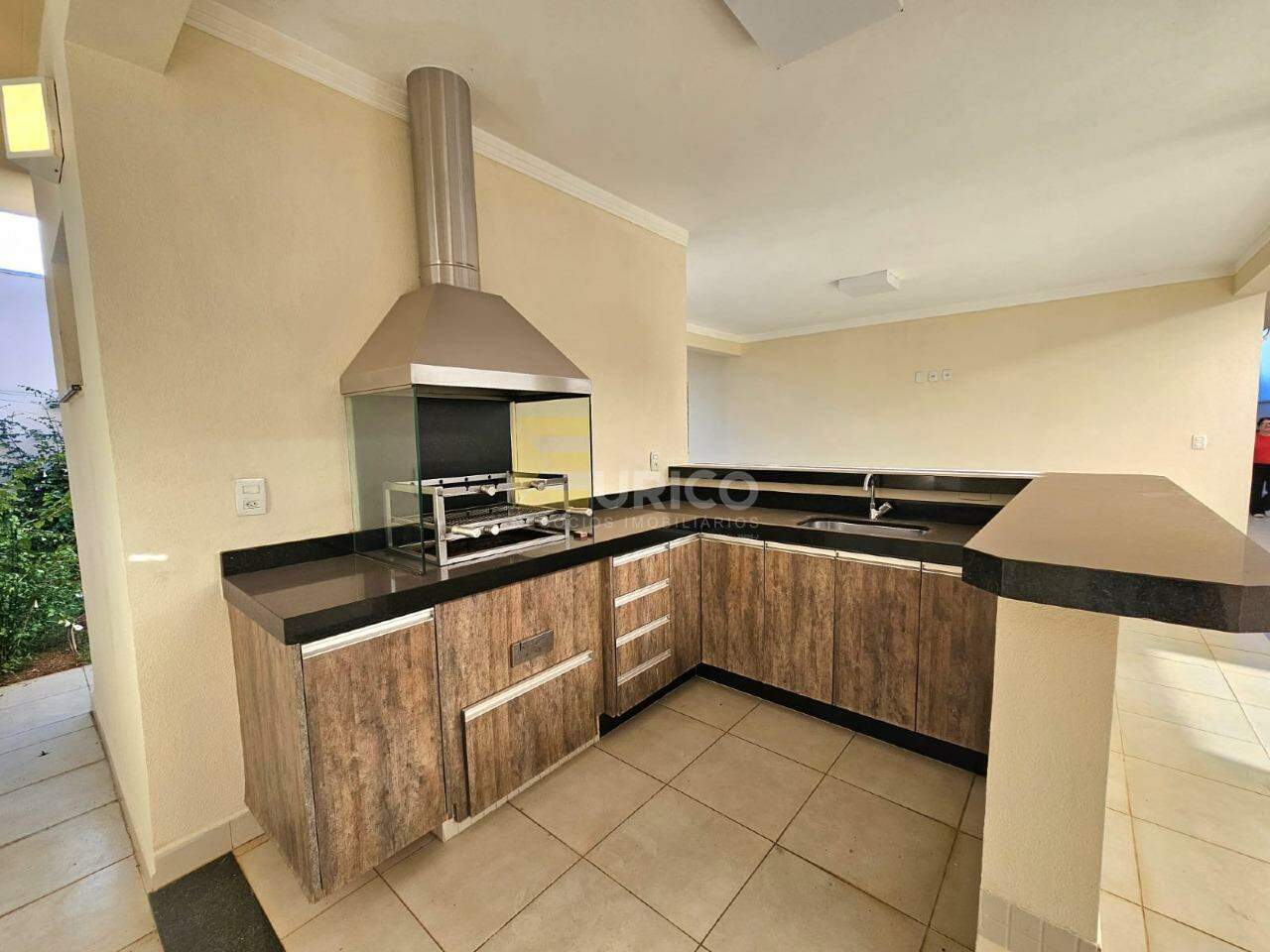 Casa em condomínio para aluguel no Condomínio Zurich Dorf em Valinhos/SP: