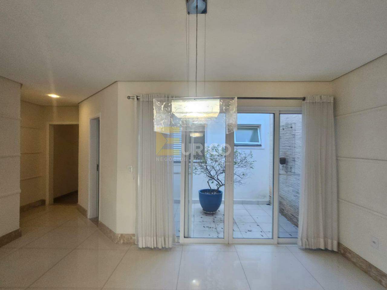 Casa em condomínio para aluguel no Condomínio Zurich Dorf em Valinhos/SP: