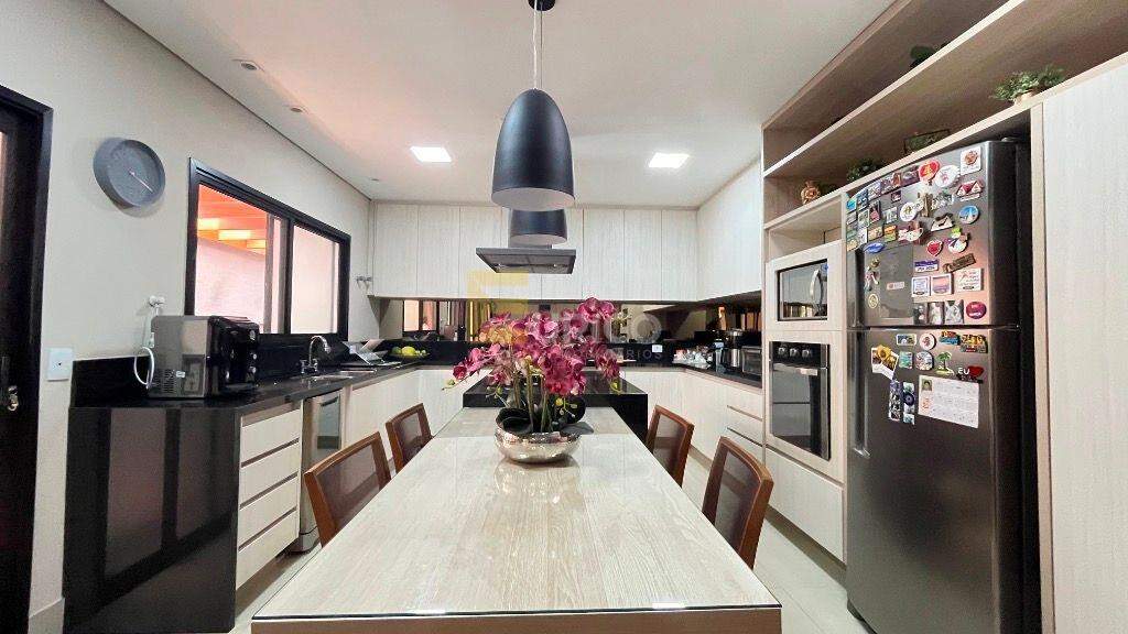 Casa em condomínio à venda no Condomínio Chácara Prado em Campinas/SP: