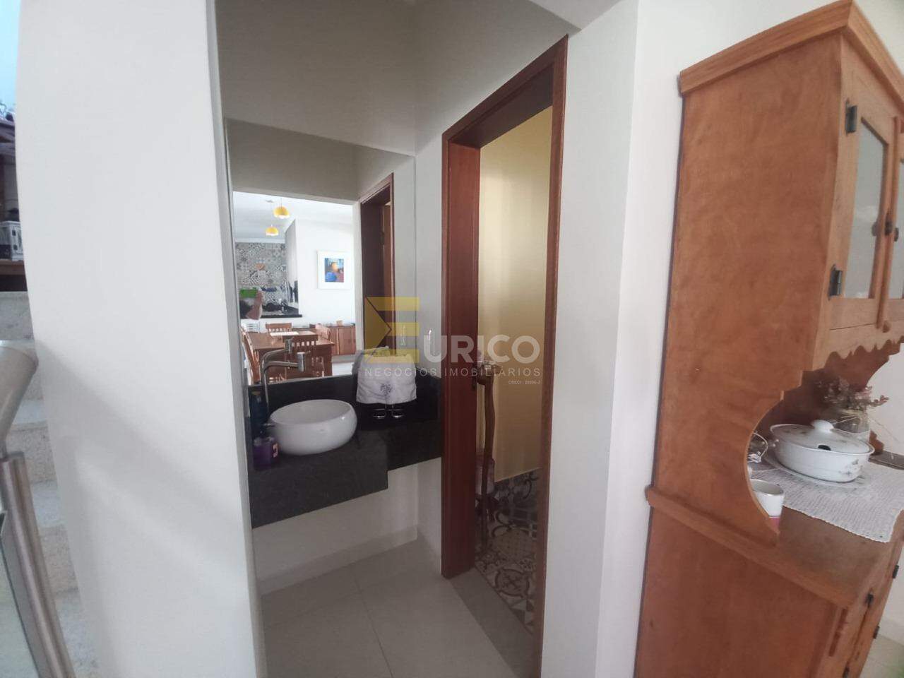 Casa em condomínio à venda no Condomínio São Domingos em Valinhos/SP: 