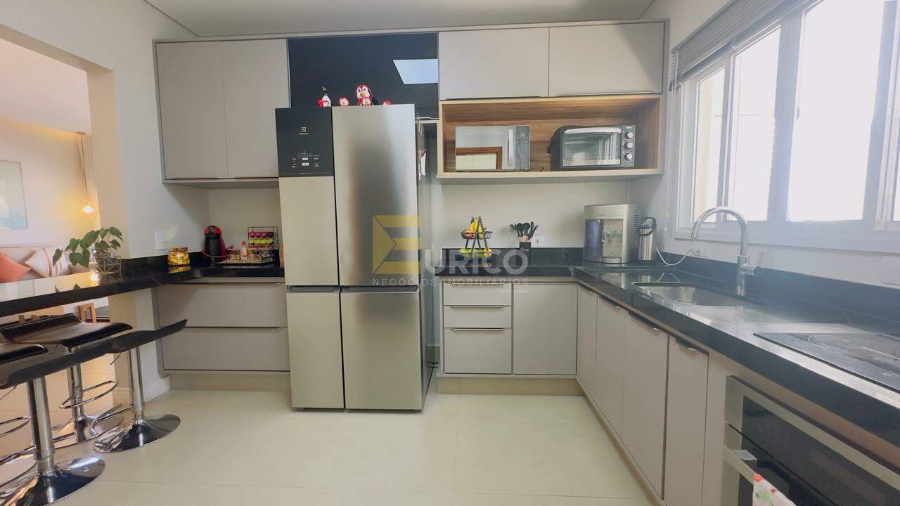 Casa em condomínio à venda no Condomínio Flor da Serra em Valinhos/SP: 