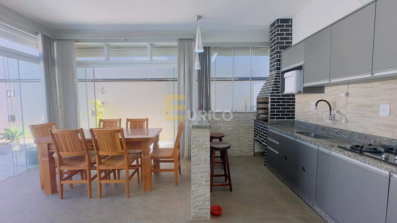 Casa em condomínio à venda no Condomínio Flor da Serra em Valinhos/SP: 