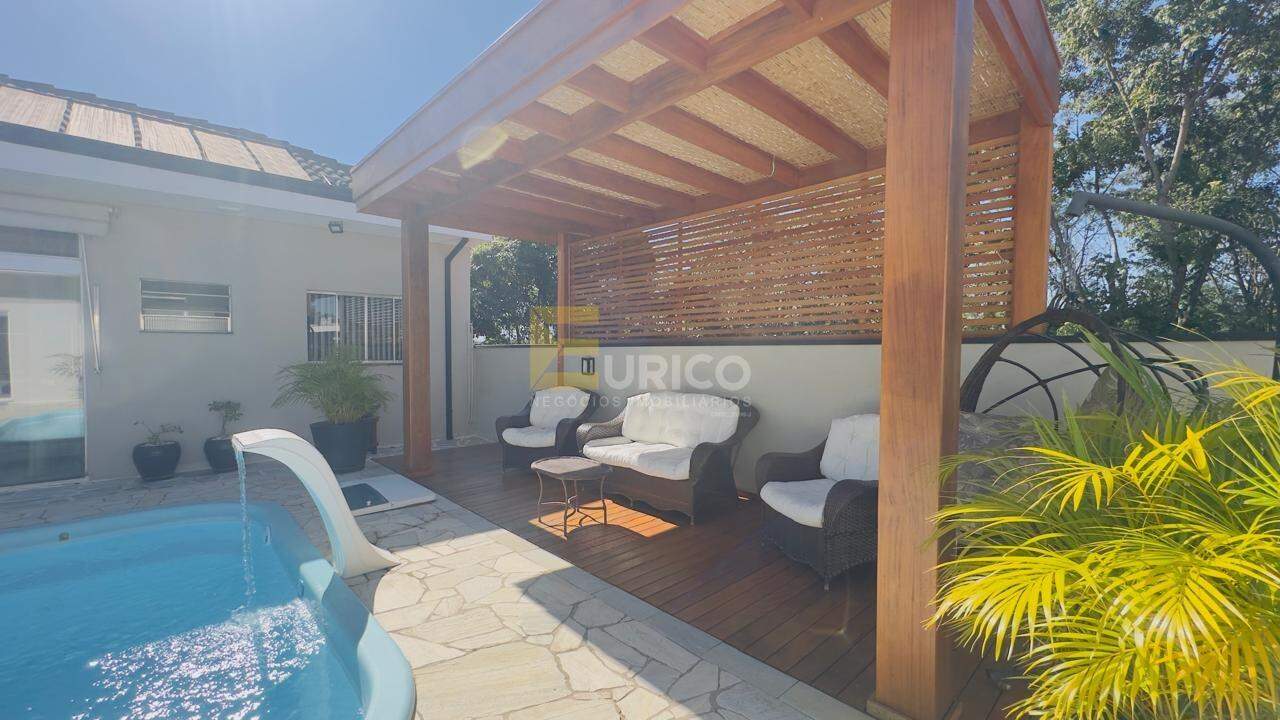 Casa em condomínio à venda no Condomínio Flor da Serra em Valinhos/SP: 