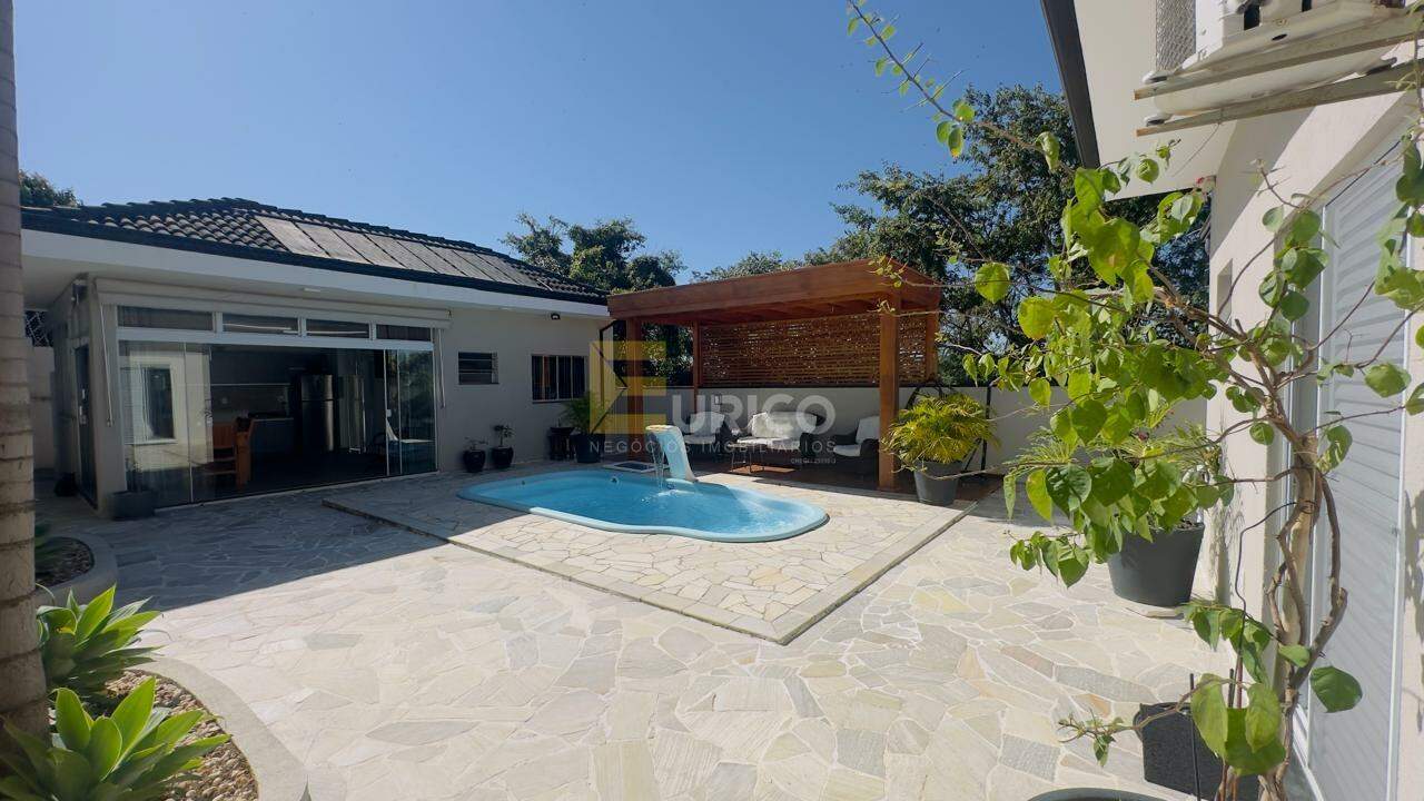 Casa em condomínio à venda no Condomínio Flor da Serra em Valinhos/SP: 