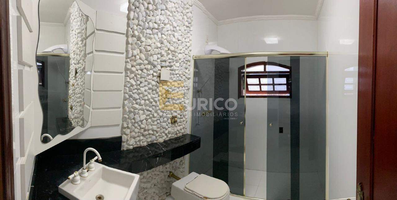 Casa à venda no Jardim Santa Adelaide em Jundiaí/SP: