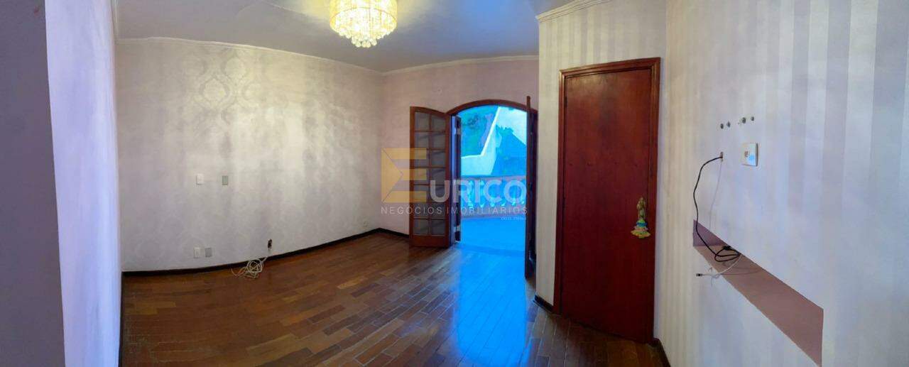 Casa à venda no Jardim Santa Adelaide em Jundiaí/SP: 