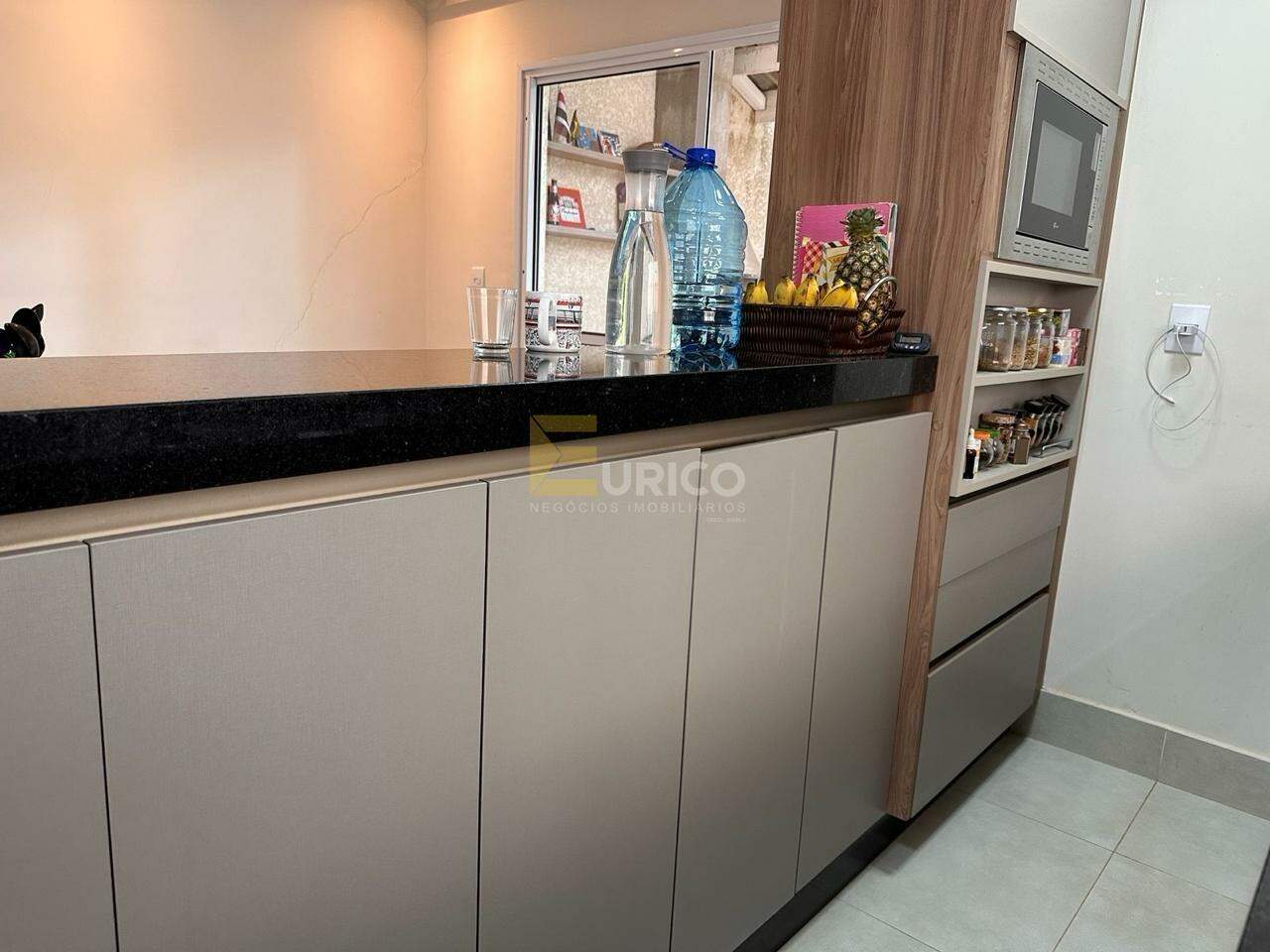 Casa em condomínio à venda no Condomínio Villaggio Imperiale em Louveira/SP: 