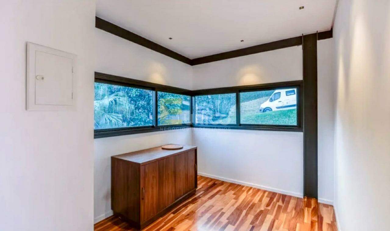 Casa em condomínio para aluguel no Condomínio Chácara Flora em Valinhos/SP: