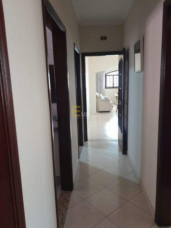 Casa à venda no Capela em Vinhedo/SP: