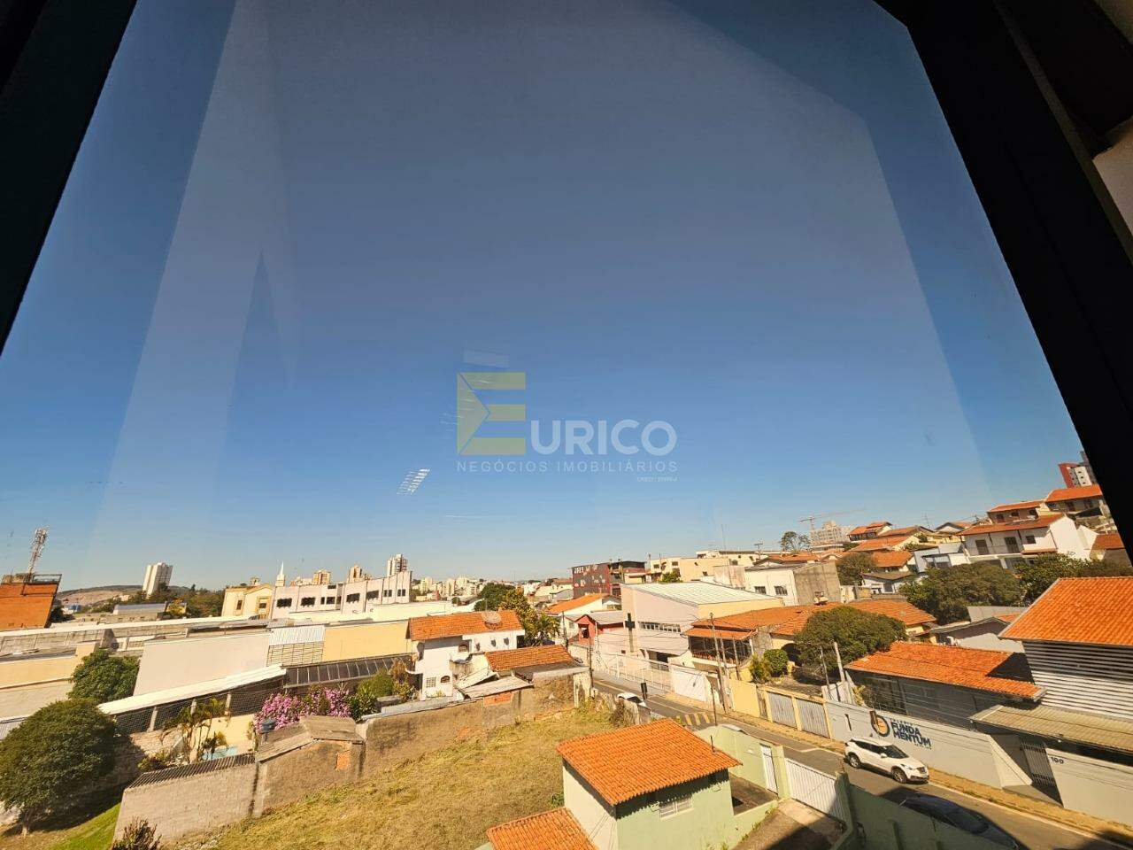 Sala para aluguel no Centro Empresarial Ellopar em Valinhos/SP:
