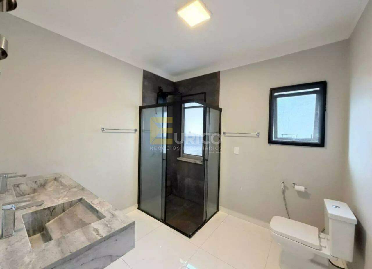 Casa em condomínio para aluguel no Condomínio Vivenda das Quaresmeiras em Valinhos/SP: 