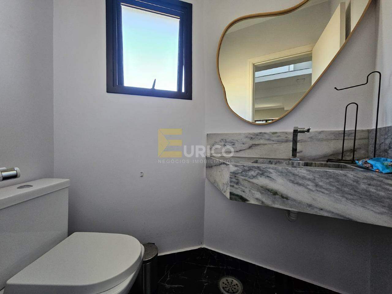 Casa em condomínio para aluguel no Condomínio Vivenda das Quaresmeiras em Valinhos/SP: 