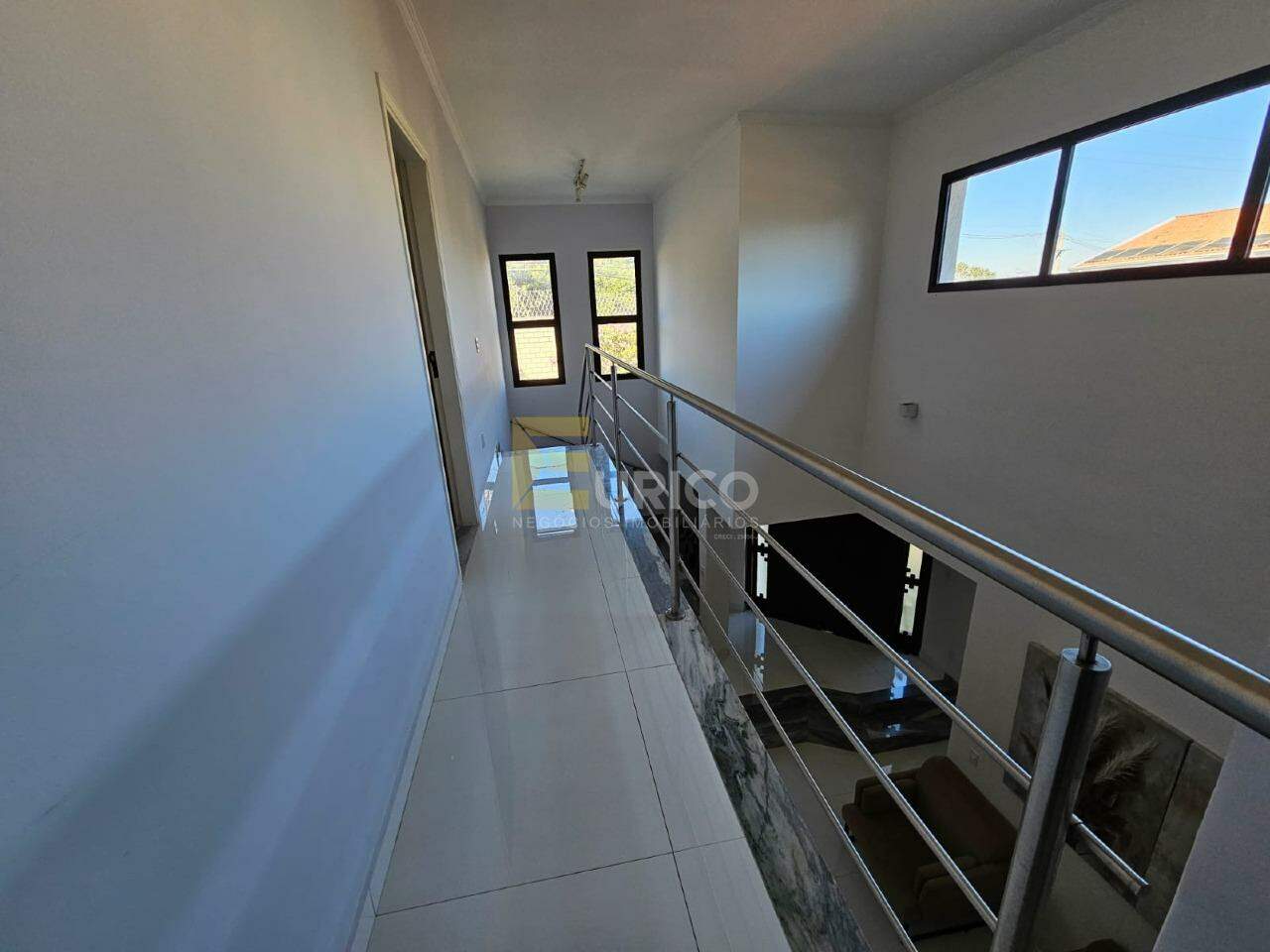 Casa em condomínio para aluguel no Condomínio Vivenda das Quaresmeiras em Valinhos/SP: 