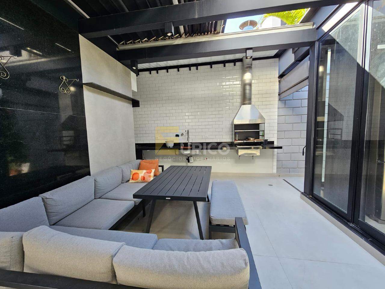 Casa em condomínio para aluguel no Condomínio Vivenda das Quaresmeiras em Valinhos/SP: 
