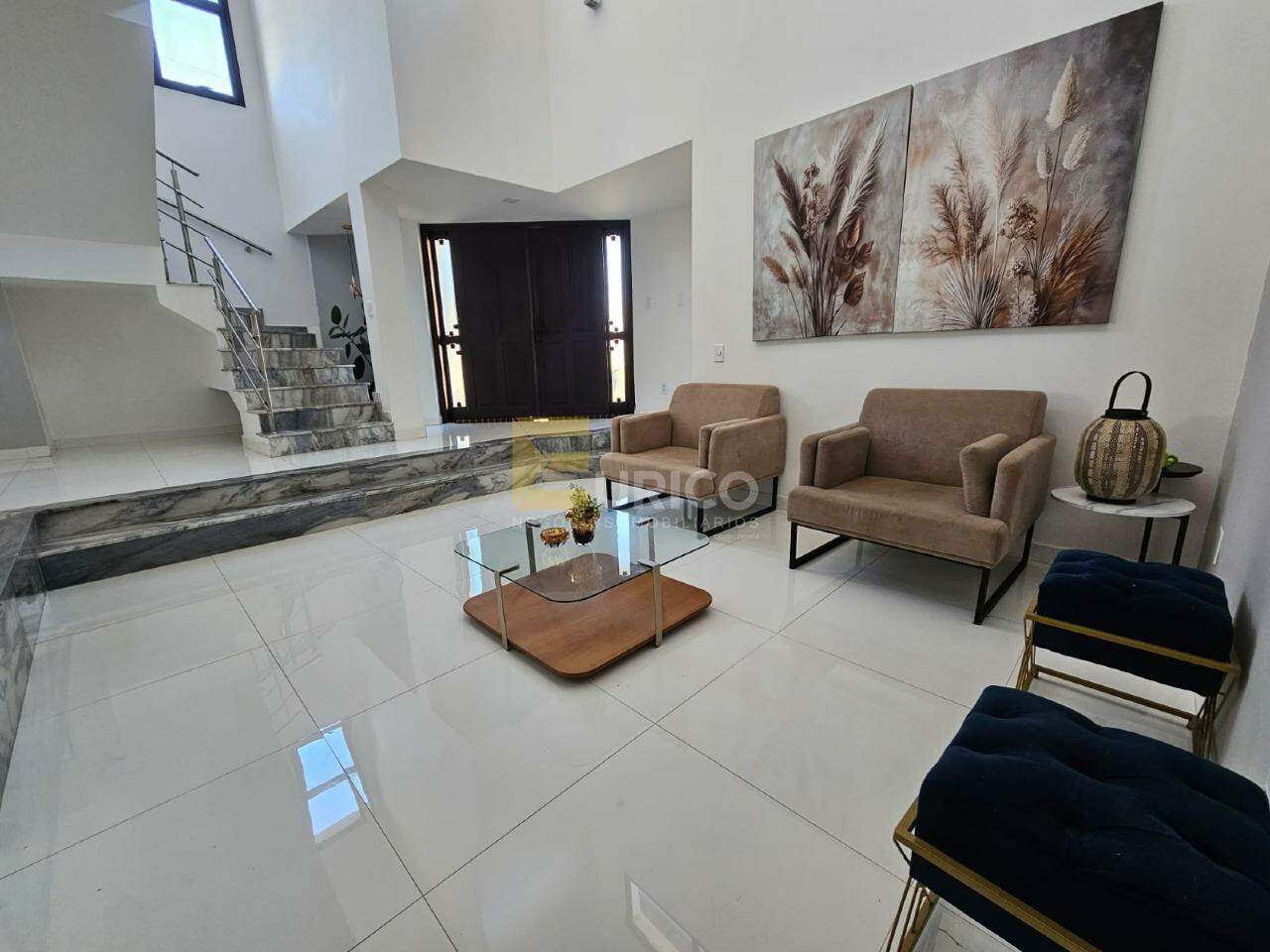 Casa em condomínio para aluguel no Condomínio Vivenda das Quaresmeiras em Valinhos/SP: 