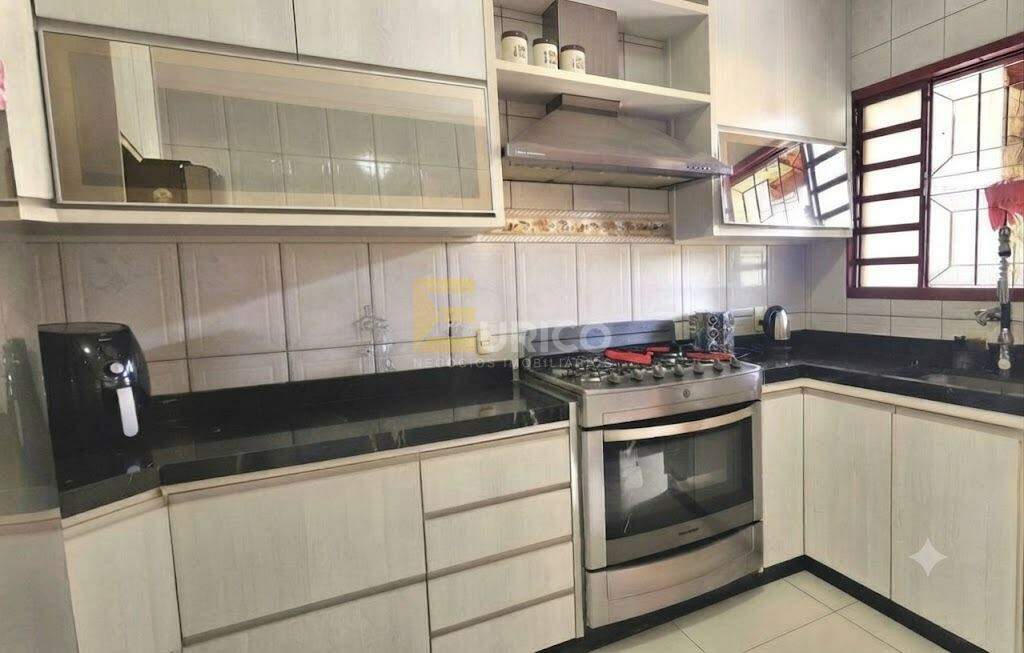 Casa à venda no Loteamento Residencial Fonte Nova em Valinhos/SP: 