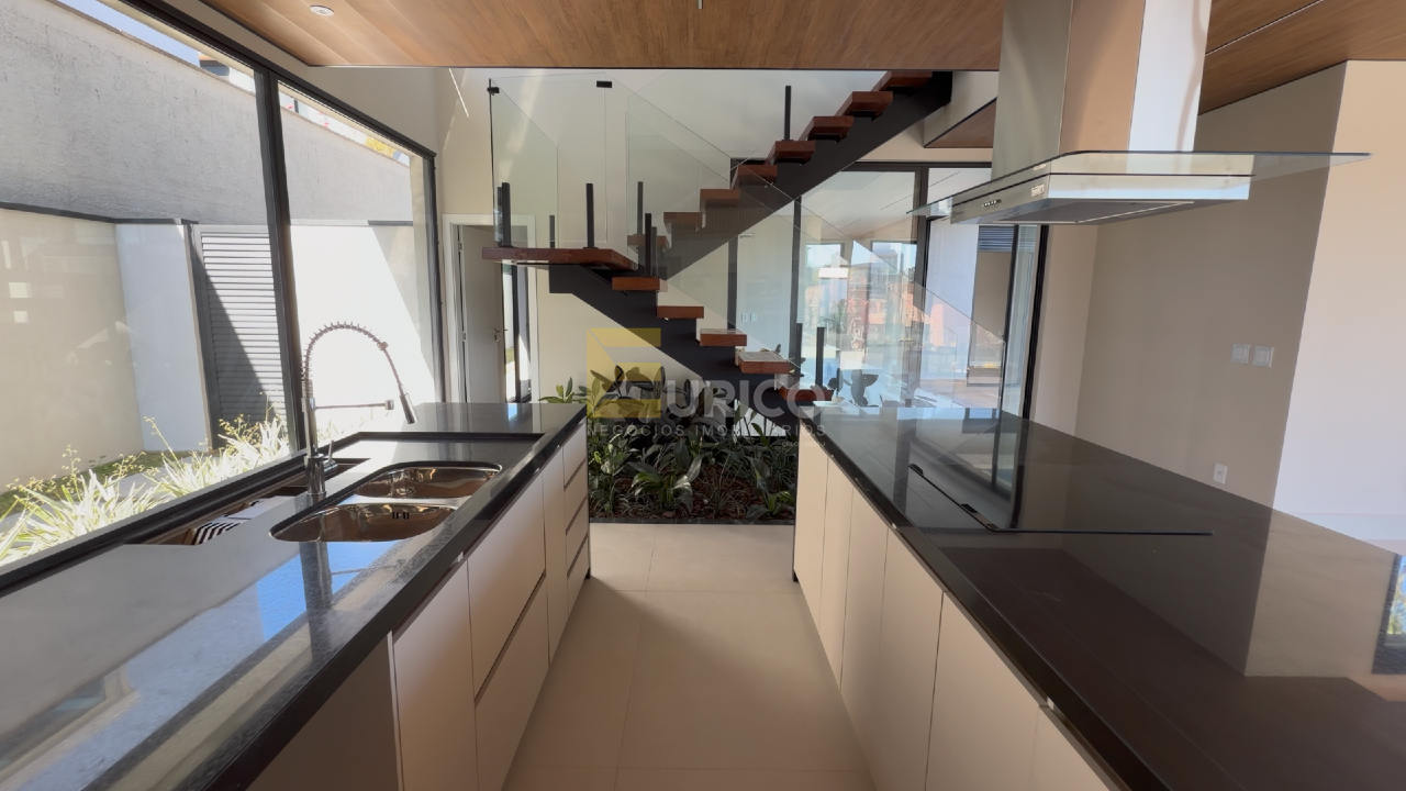 Casa em condomínio à venda no Condomínio Arboretum em Vinhedo/SP: