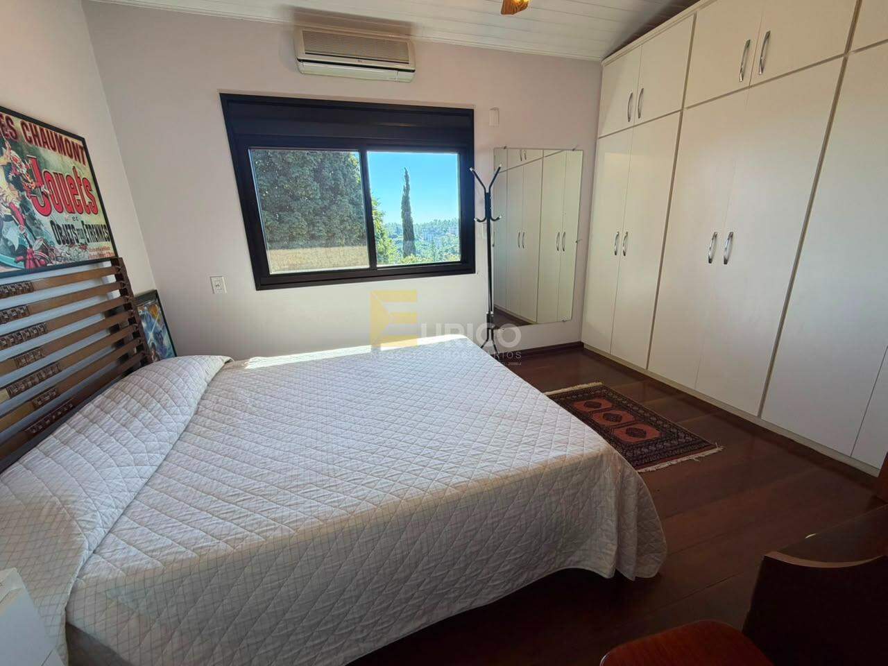 Casa em condomínio à venda no Condomínio Estância Marambaia em Vinhedo/SP: