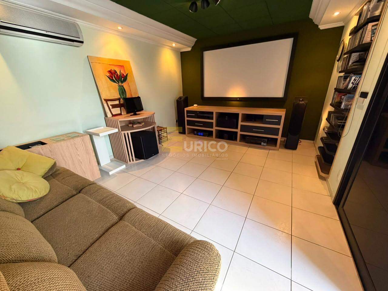 Casa em condomínio à venda no Condomínio Estância Marambaia em Vinhedo/SP: