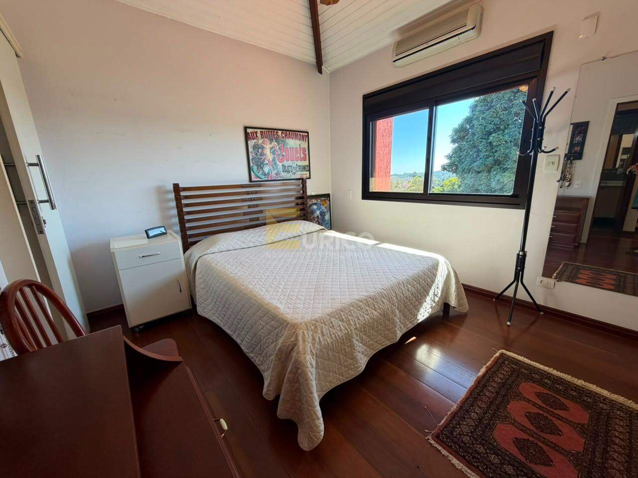 Casa em condomínio à venda no Condomínio Estância Marambaia em Vinhedo/SP: